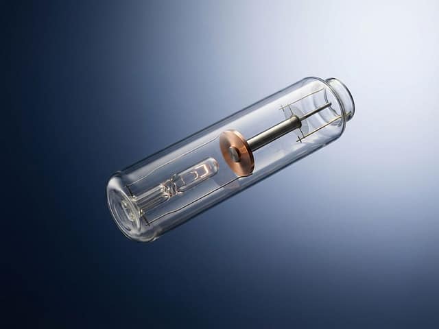 What are the main components of an X-ray tube? - Varex Imaging
